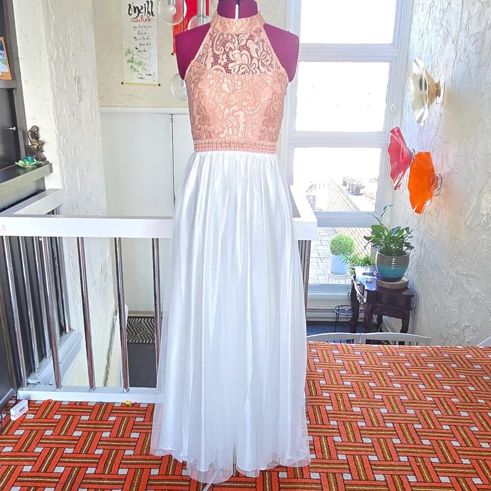 Pink & White PROM Dress by Speechless.